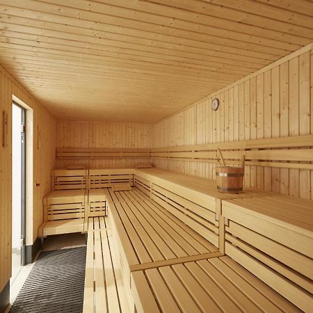 Reetland Am Meer - Premium Reetdachvilla Mit 3 Schlafzimmern, Sauna Und Kamin F27 Dranske Εξωτερικό φωτογραφία