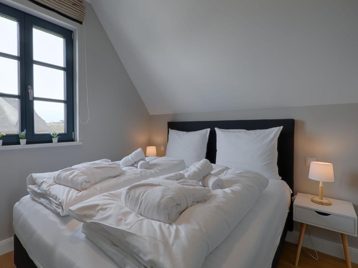 Reetland Am Meer - Premium Reetdachvilla Mit 3 Schlafzimmern, Sauna Und Kamin F27 Dranske Εξωτερικό φωτογραφία