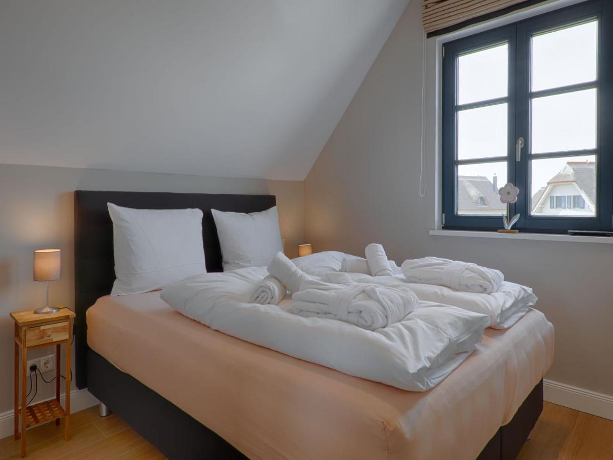 Reetland Am Meer - Premium Reetdachvilla Mit 3 Schlafzimmern, Sauna Und Kamin F27 Dranske Εξωτερικό φωτογραφία